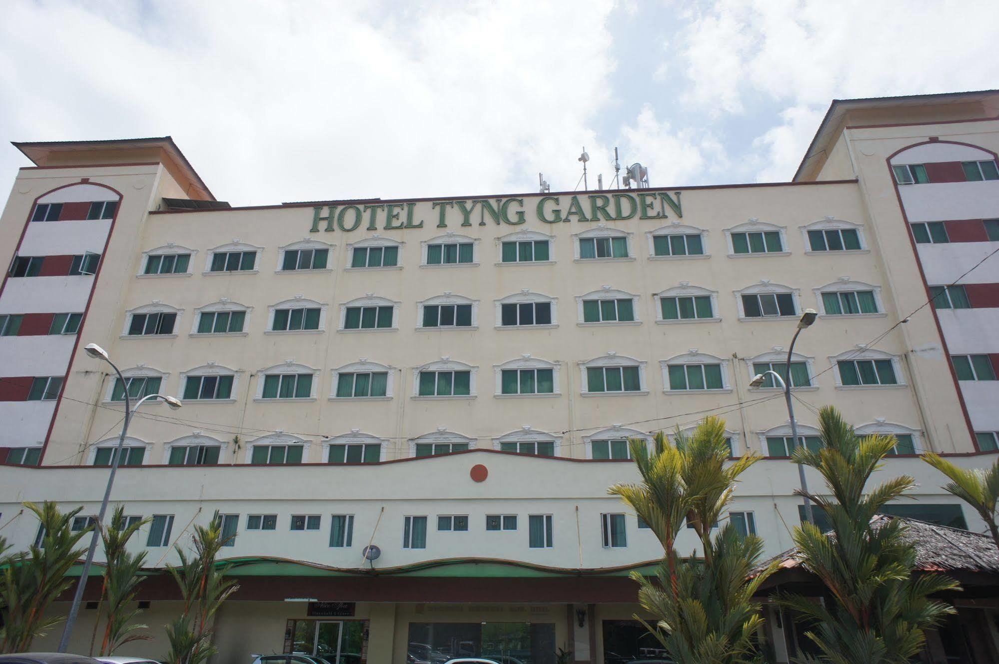 Tyng Garden Hotel Сандакан Экстерьер фото